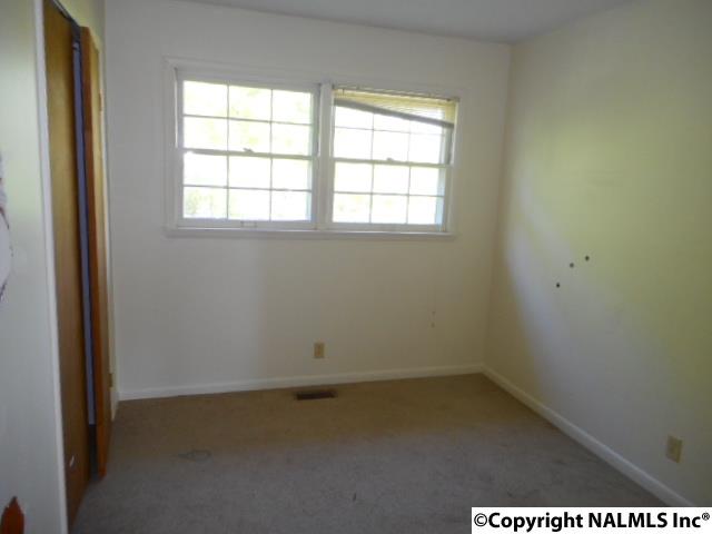 318 N Cedar St