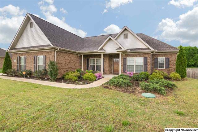103 Eden Ln