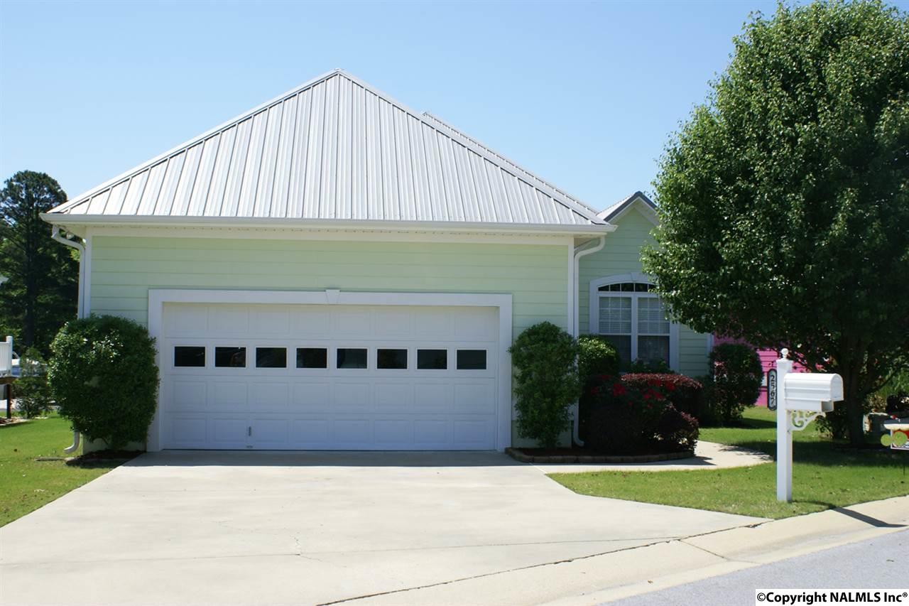 2536 Western Hills Dr