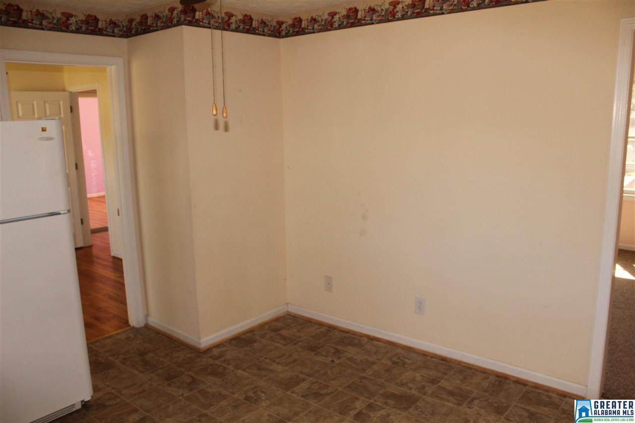 1212 Louise Dr