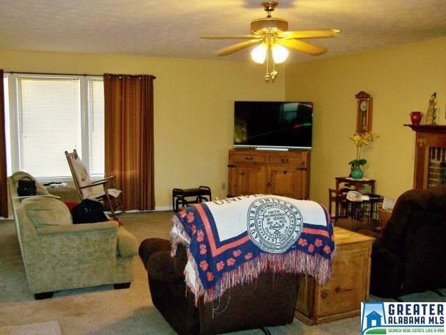 1701 Savannah Dr