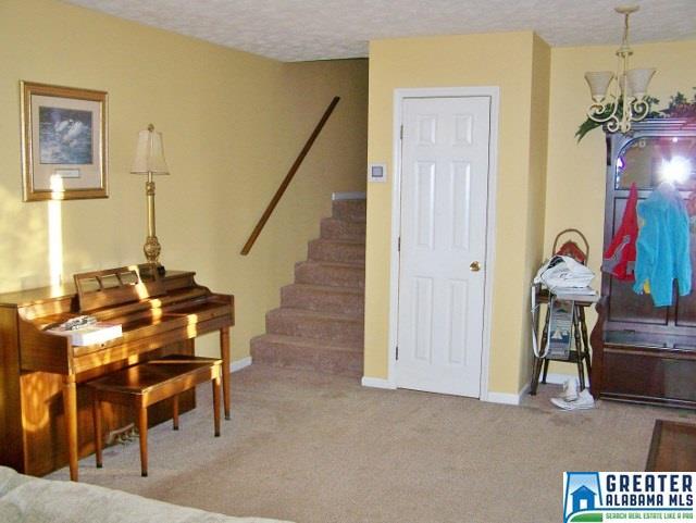 1701 Savannah Dr
