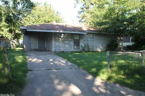 2001 Boyce St