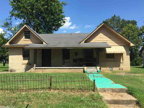 2001 Boyce St