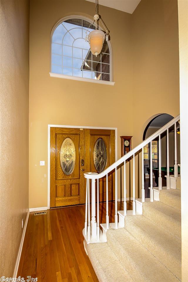 123 St Charles Cir