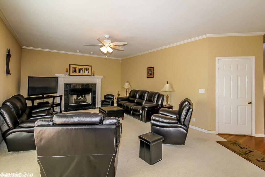 123 St Charles Cir