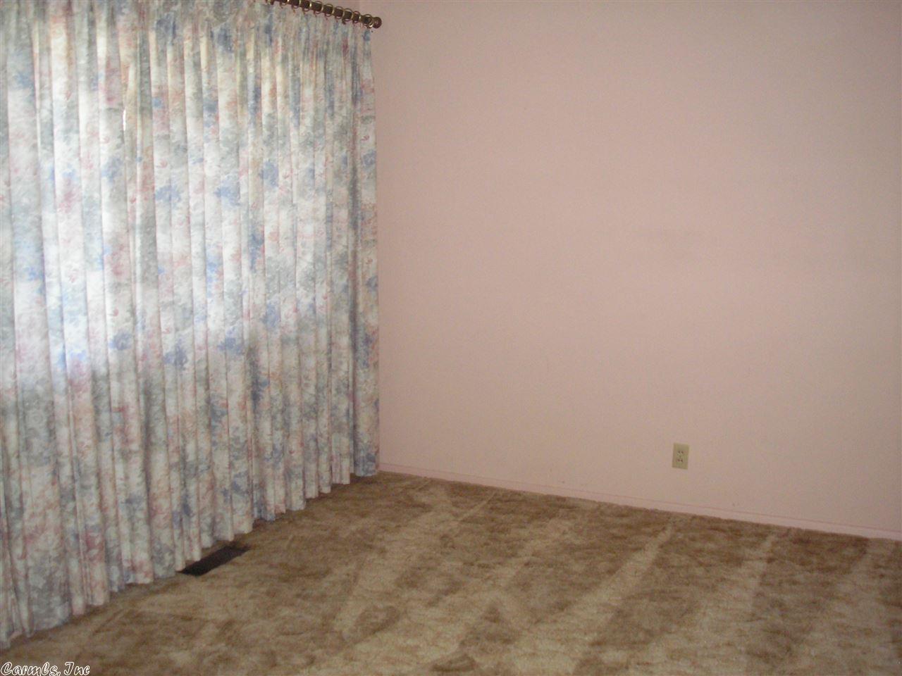 101 Electra Dr