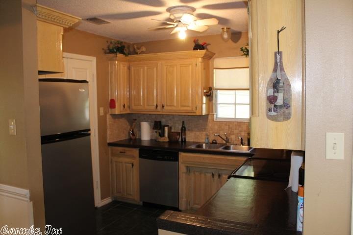 301 Kleinshore #19