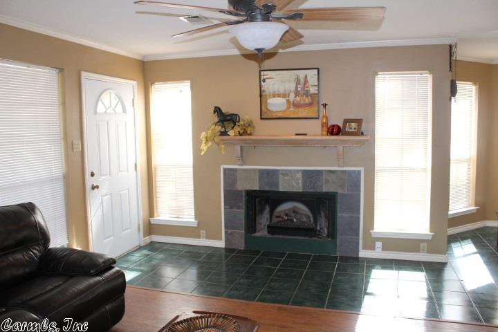 301 Kleinshore #19