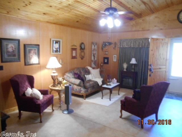 2863 Highway 270