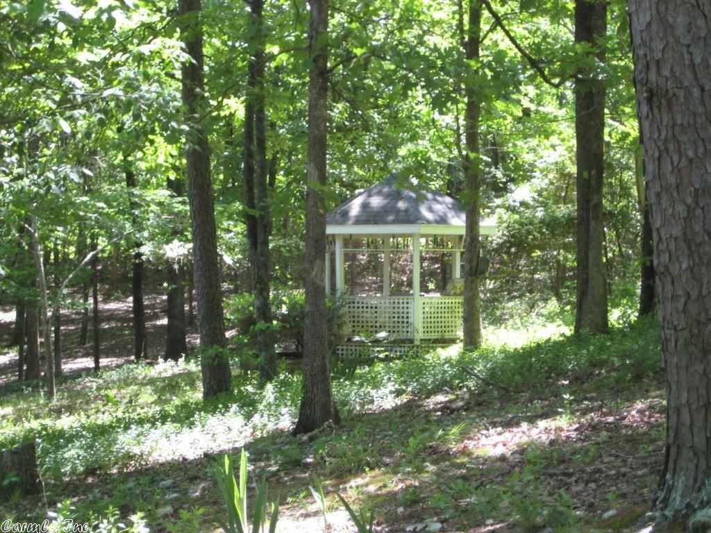 1607 Bethesda Rd