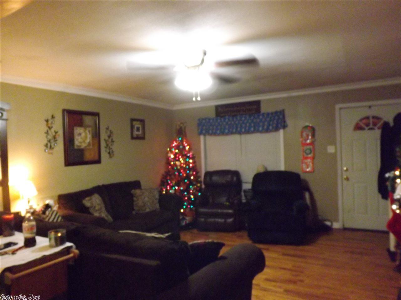 1701 Cedarwood Dr