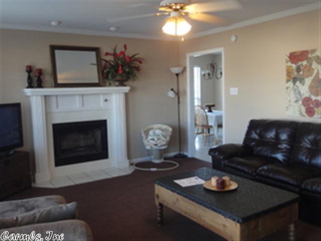 12 Edgehill Cv