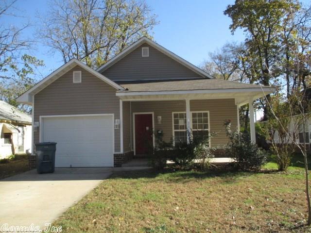 836 Center St