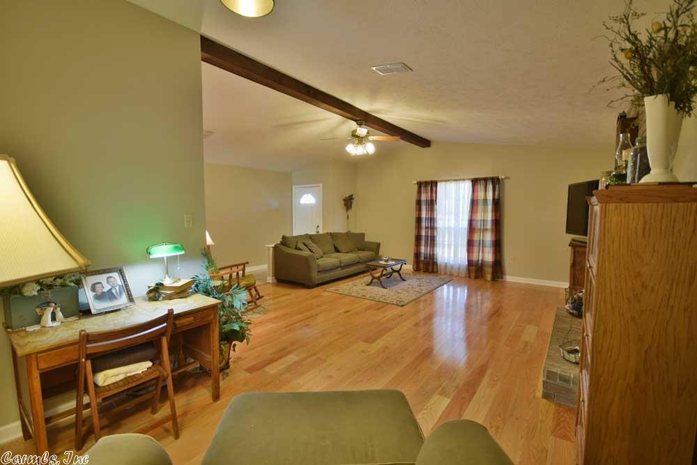 354 E German Ln