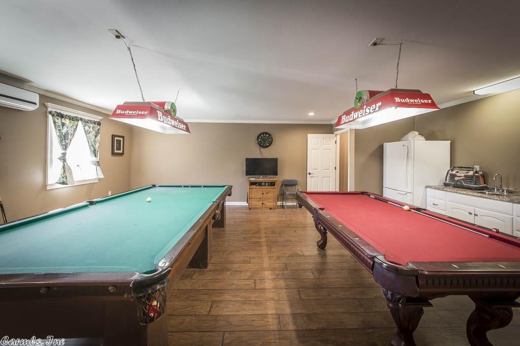 17 Valmont Dr