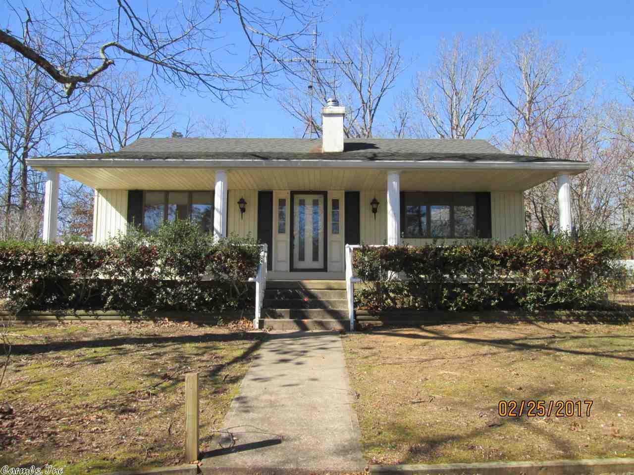 201 Crest Drive Dr
