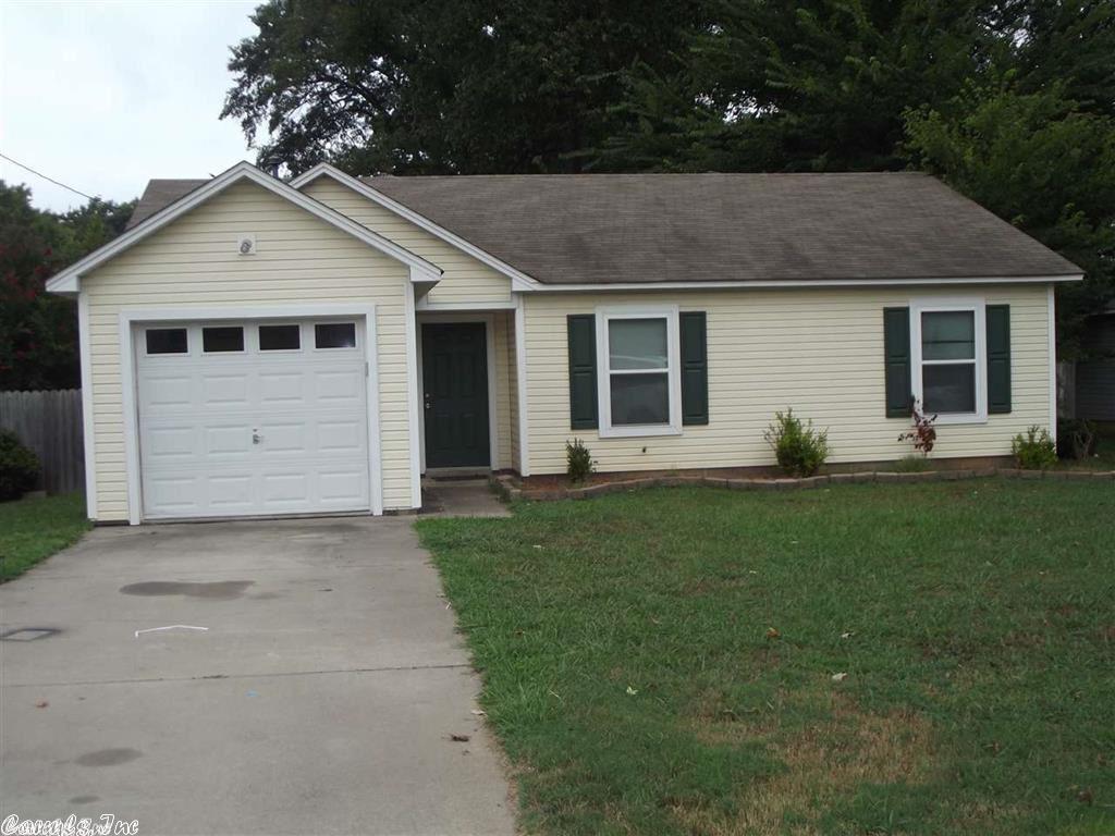 1427 Rebel Dr