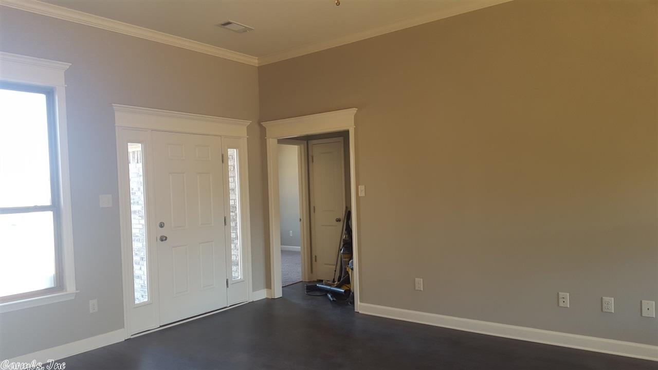 1025 Puritan