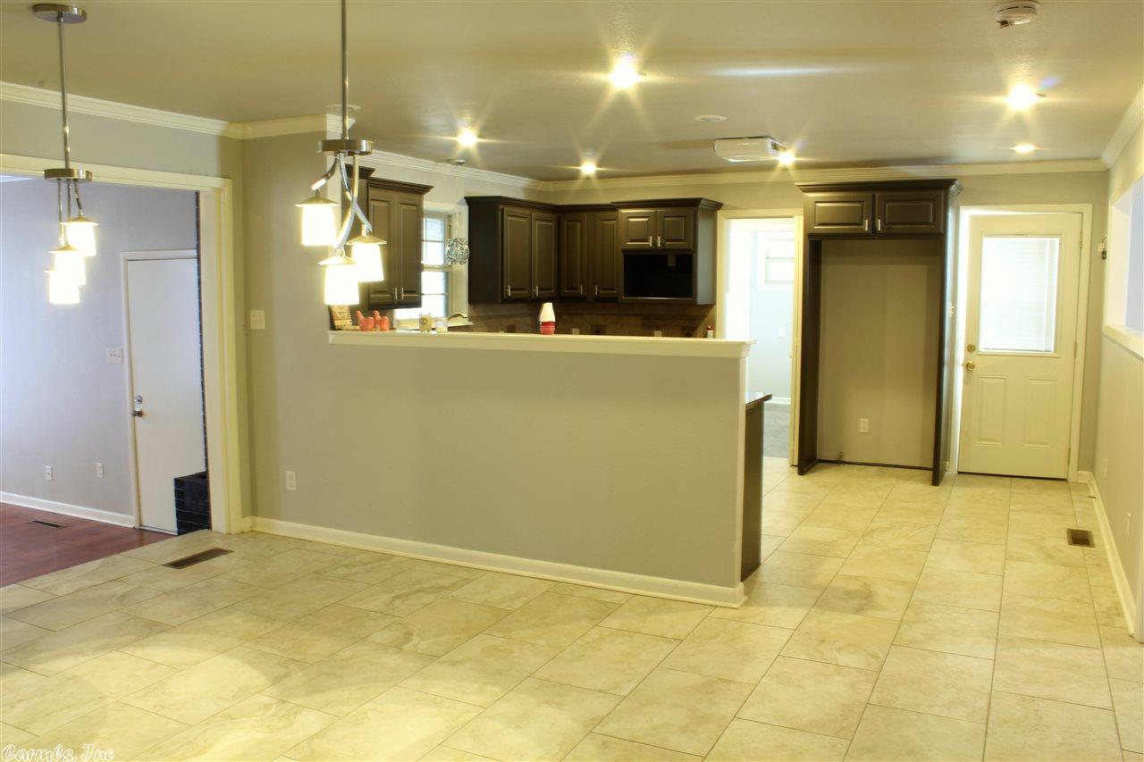 210 Leatherwood Loop