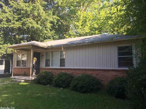 141 Country Oaks Dr