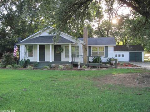 141 Country Oaks Dr
