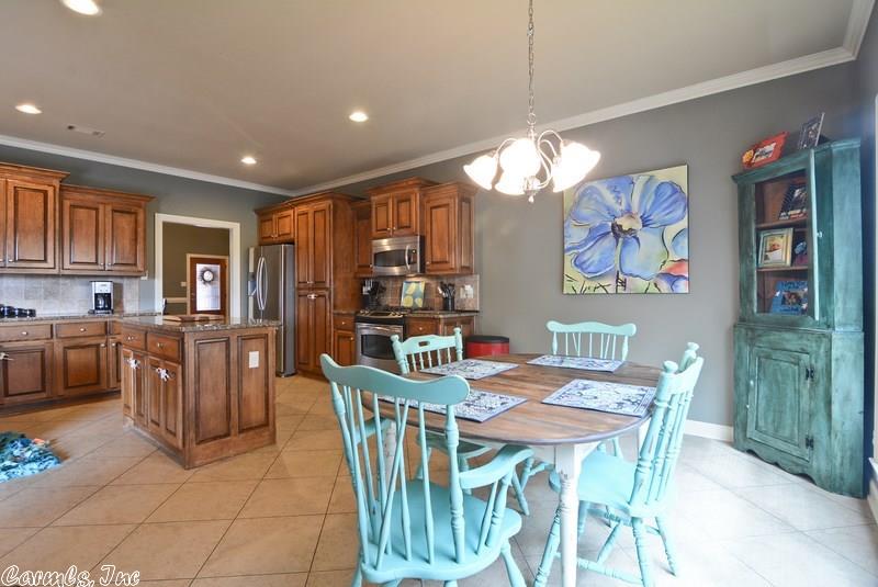 102 Shady Dr