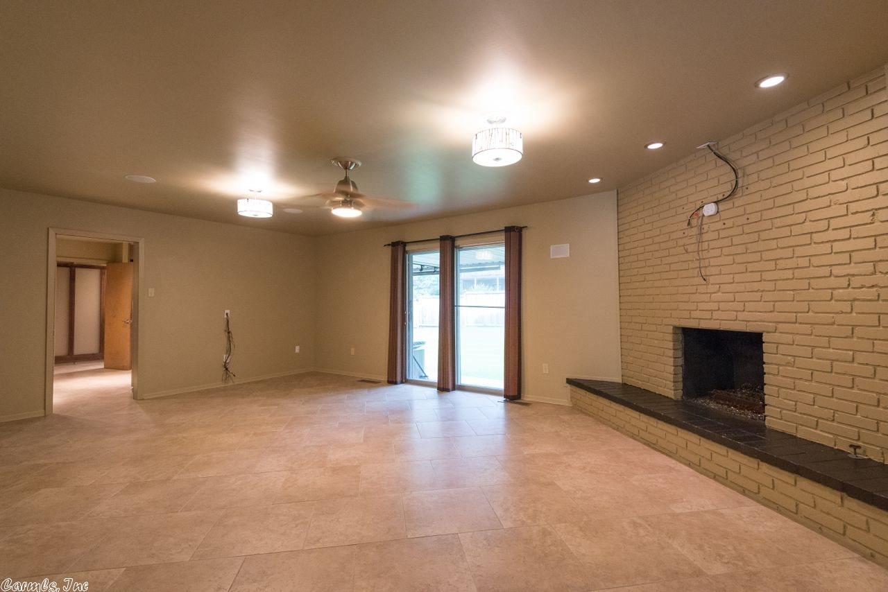 For Sale: 3409 Sevier Dr North Little Rock, AR 72116