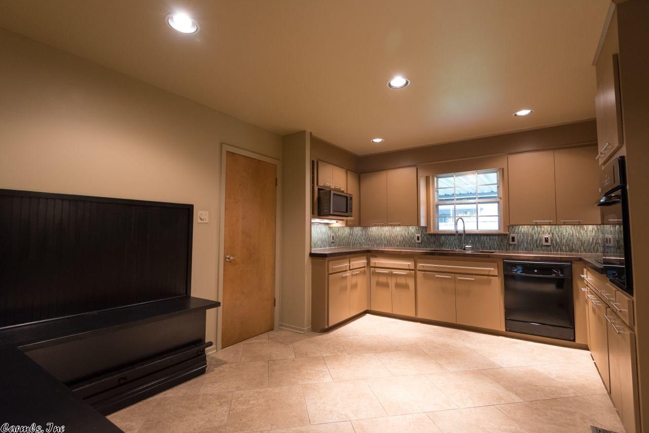 For Sale: 3409 Sevier Dr North Little Rock, AR 72116