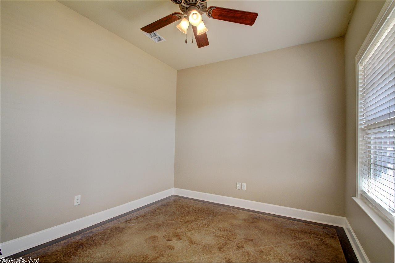 2301 Moortown Dr
