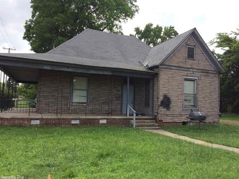 1511 E 2nd St