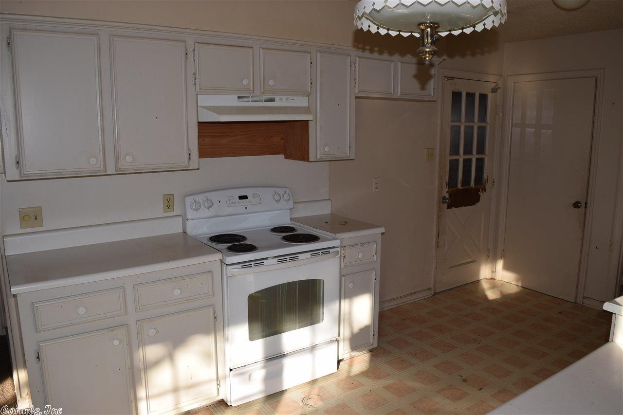 6101 Greenbank Rd