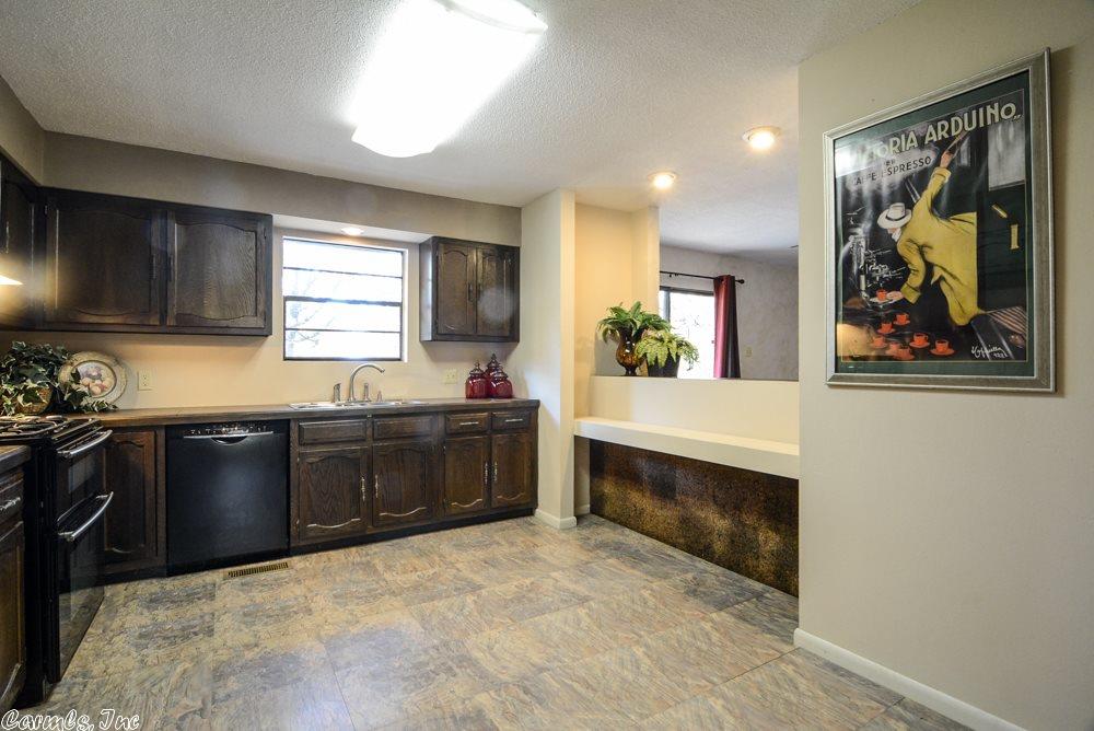 1313 Kellogg Acres