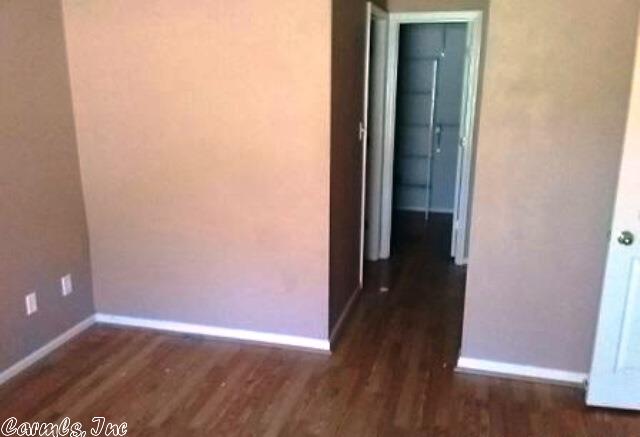 2701 John Barrow Rd