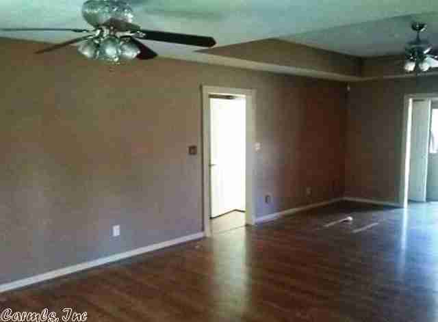 2701 John Barrow Rd