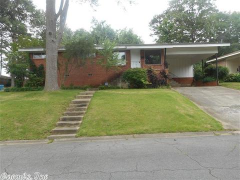 76 Belmont Dr