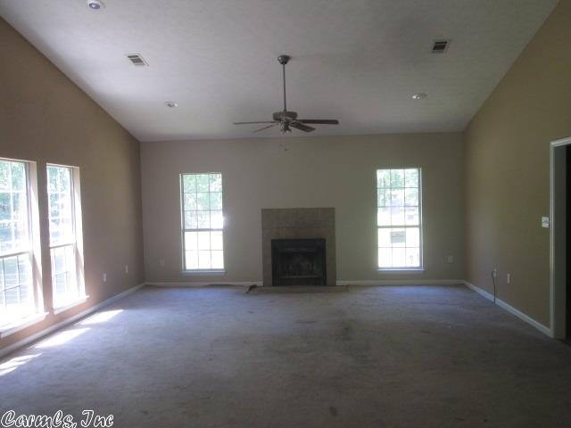 14 Springtree Cir