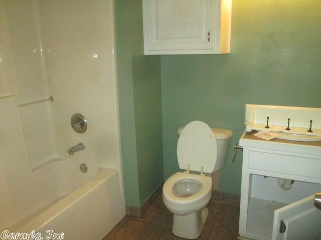 14 Springtree Cir