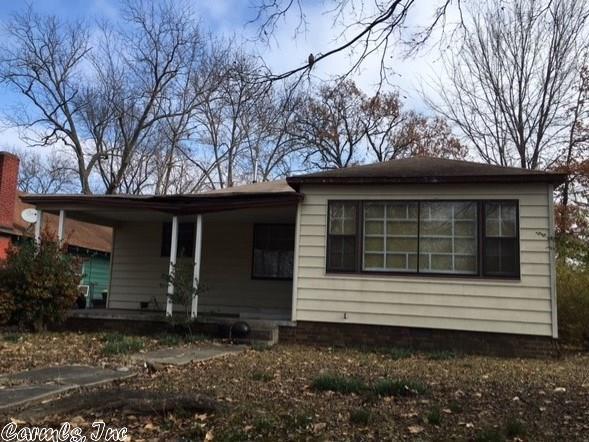 16 Applegate Ct