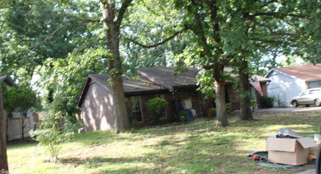 16 Applegate Ct