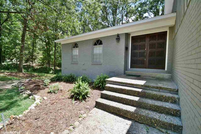 3 Hayfield Rd
