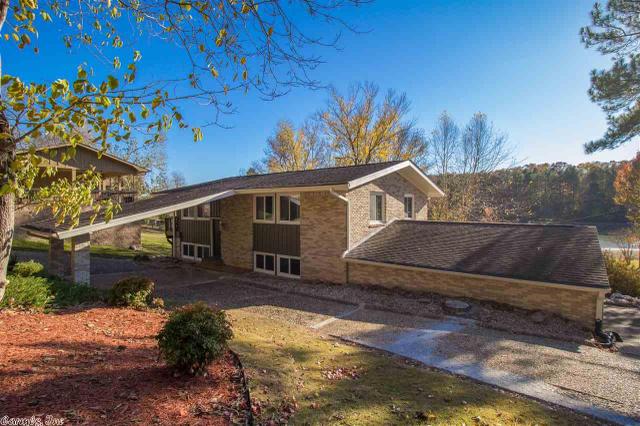 17 Vista Dr