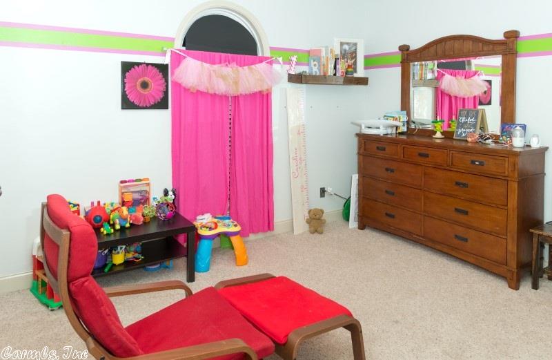 1418 Calgary Cv