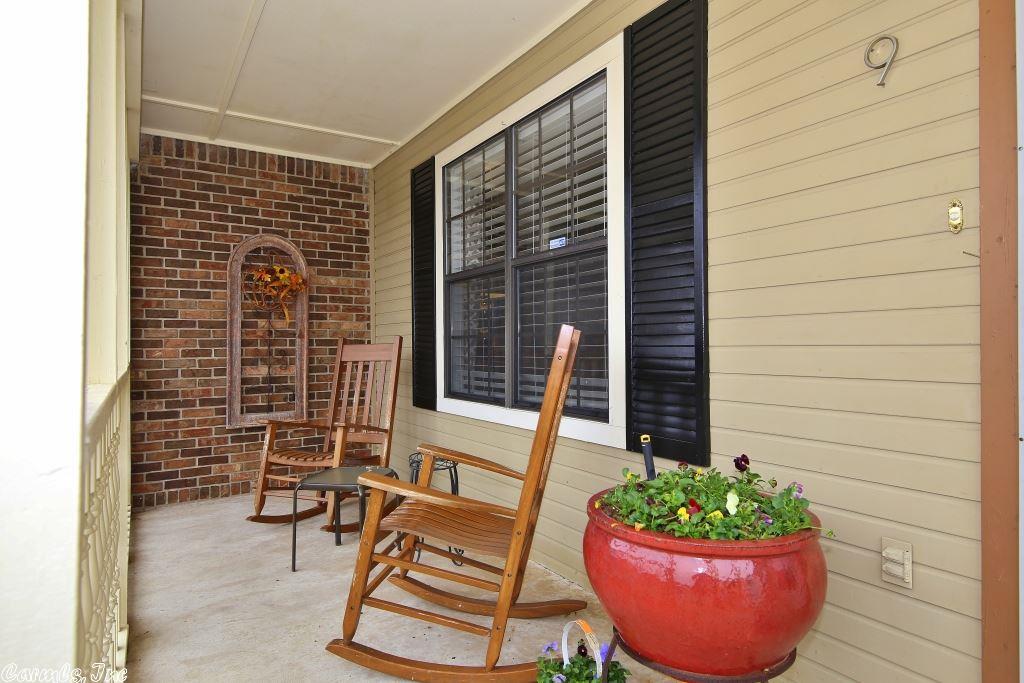 2401 Peach Tree Dr