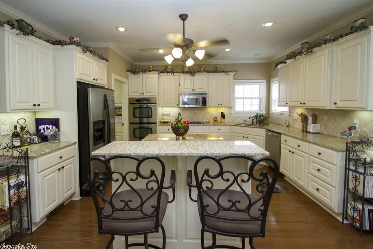 14 Bronte Ct