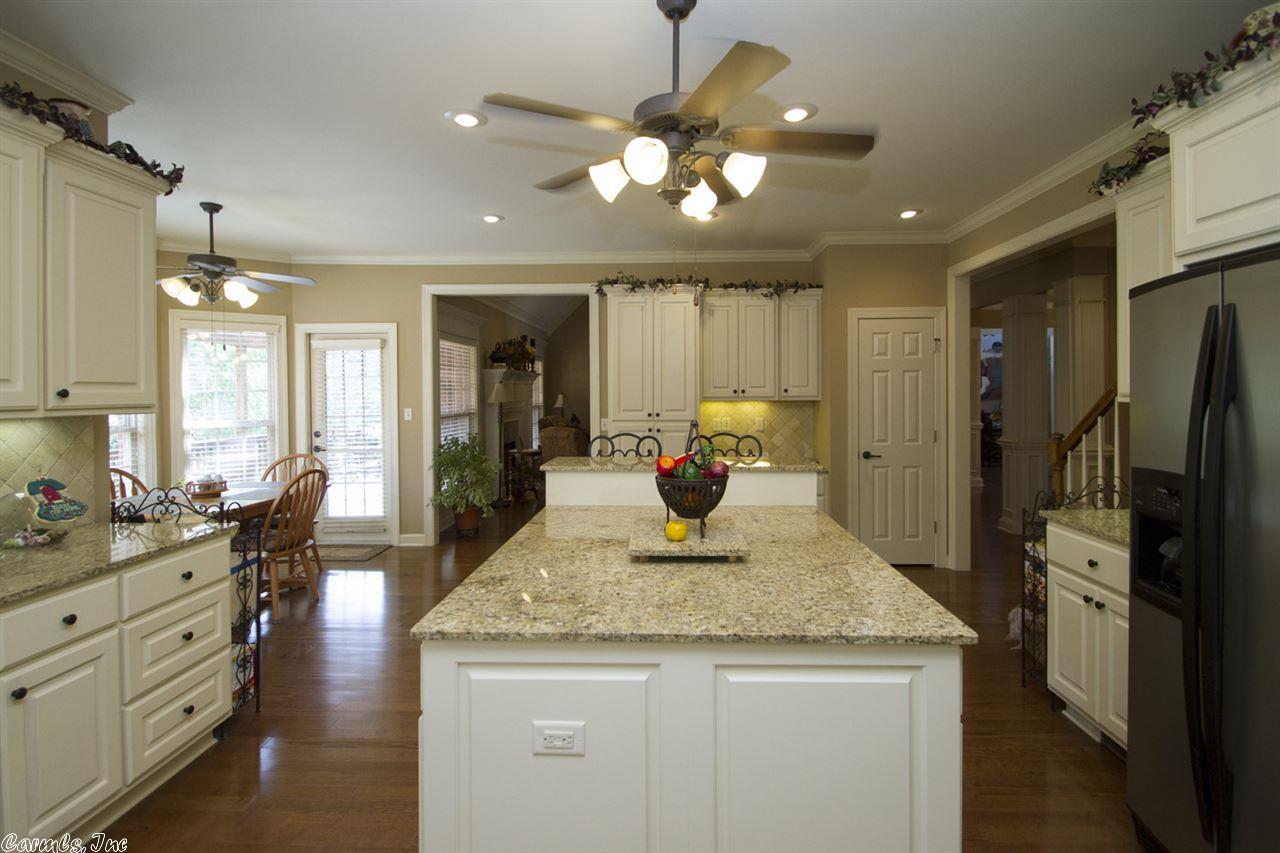 14 Bronte Ct
