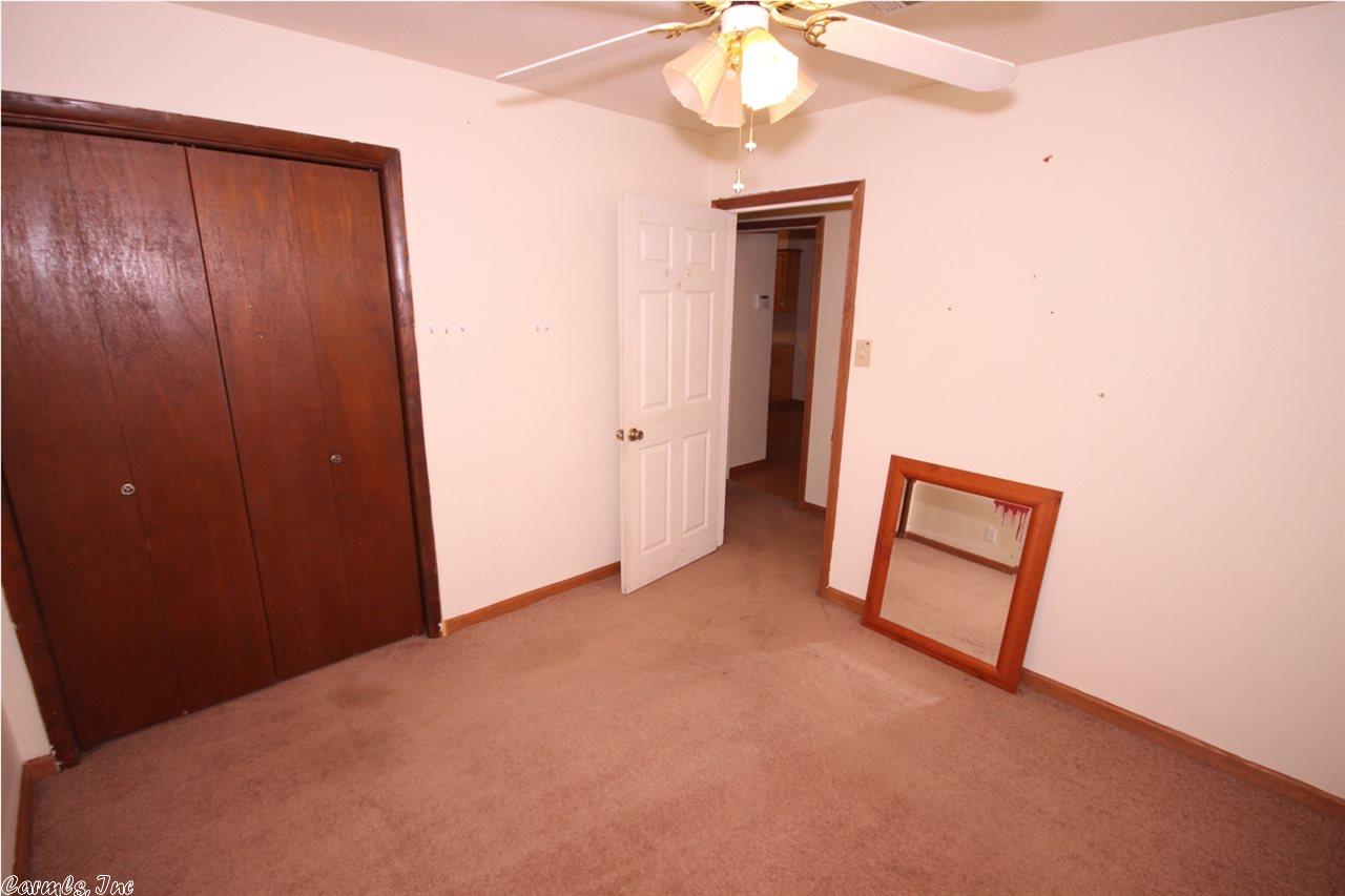 15901 Taylor Loop