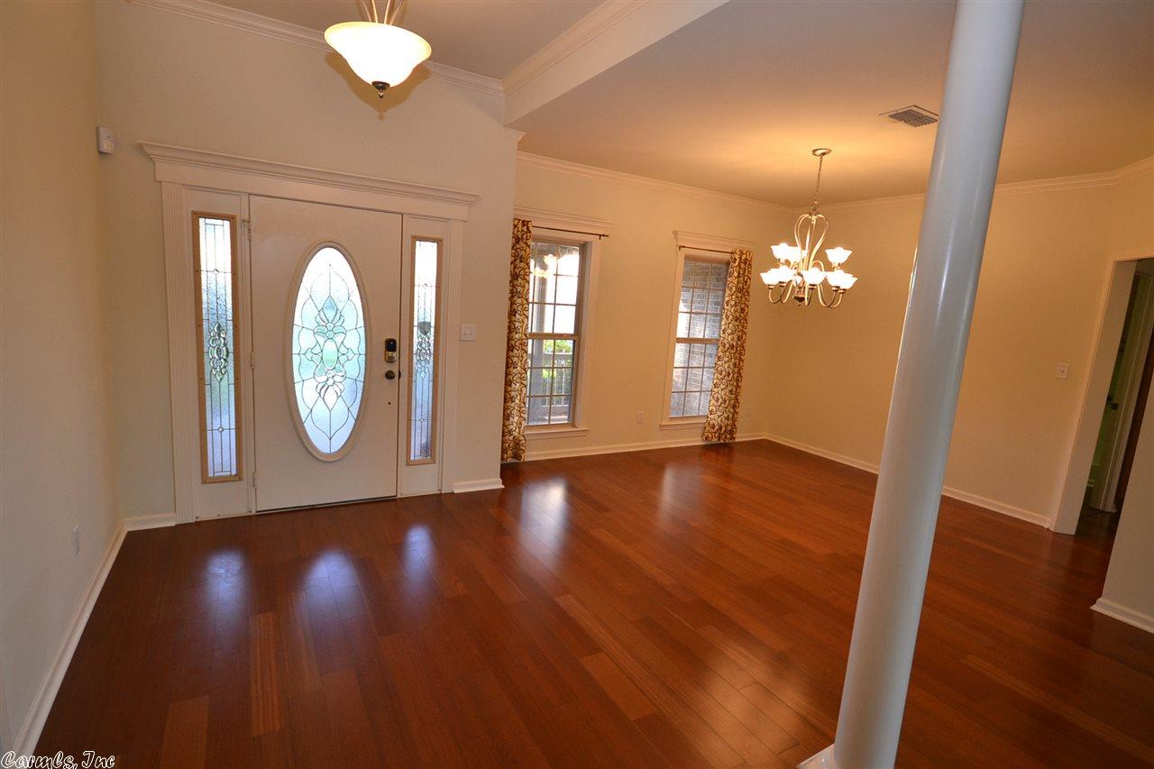 23 Frankfort Ct