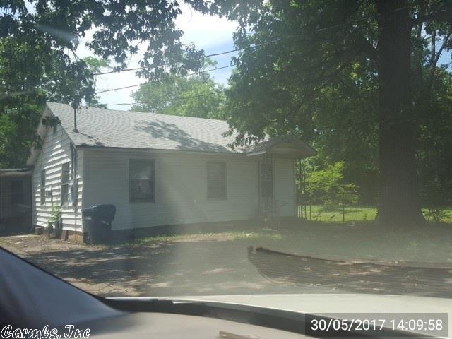 799 Sherwood Oaks