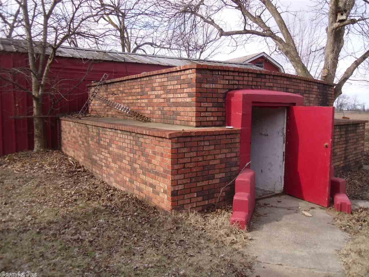 103 Brooks